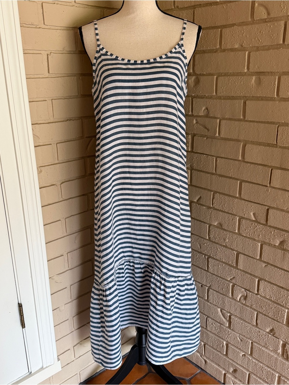 Francesca Bettini Italy 100% Linen Striped Tiered Midi Dress M Coastal Resort